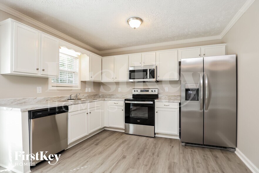 Building Photo - 2908 Sams Ct