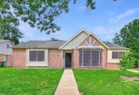 Building Photo - 22206 Red River Dr