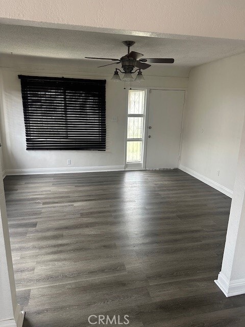 Building Photo - 155 E 111th St