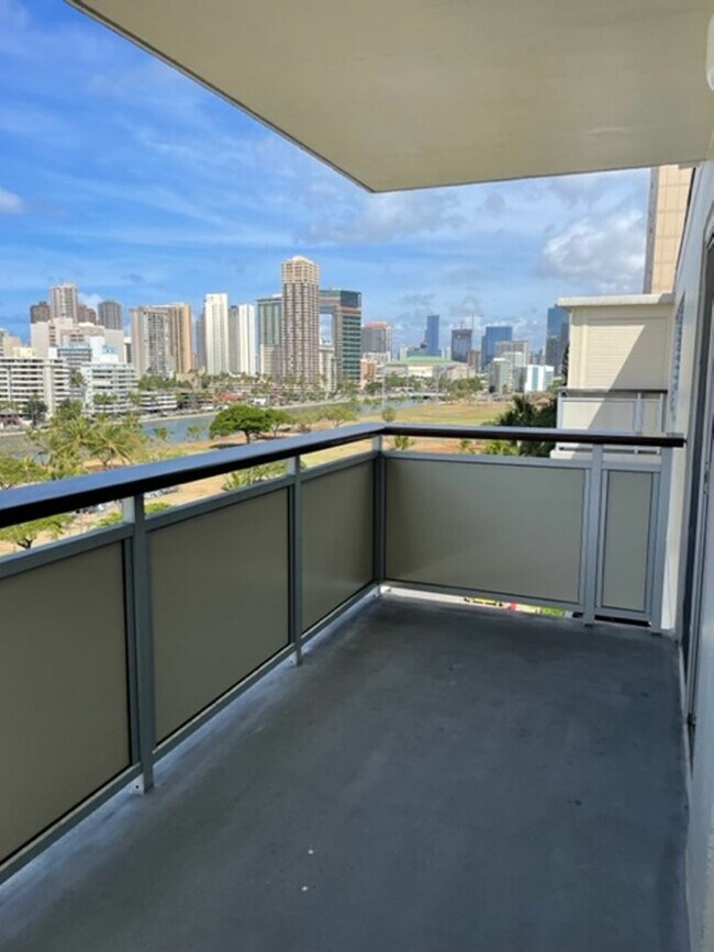 Building Photo - Ala Wai Cove- 2 Bed, 1 Bath with 1 assigne...