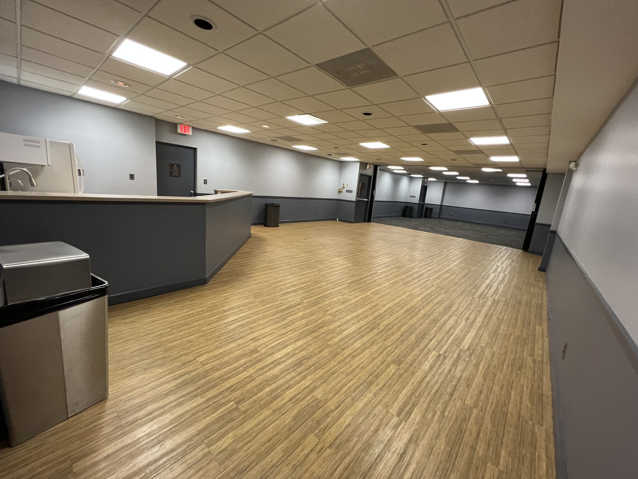 Building Photo - 6001 Arlington Blvd