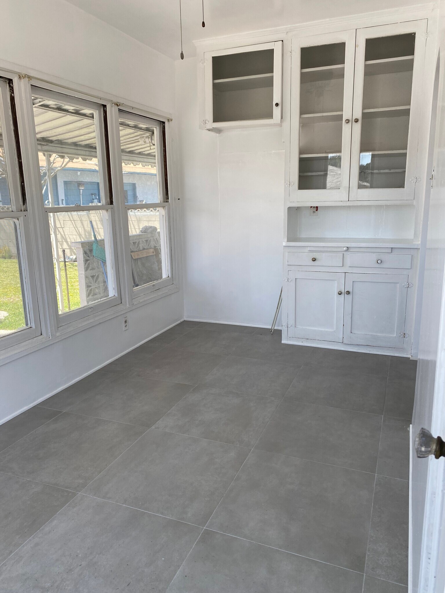 Building Photo - 8830 Underwood St