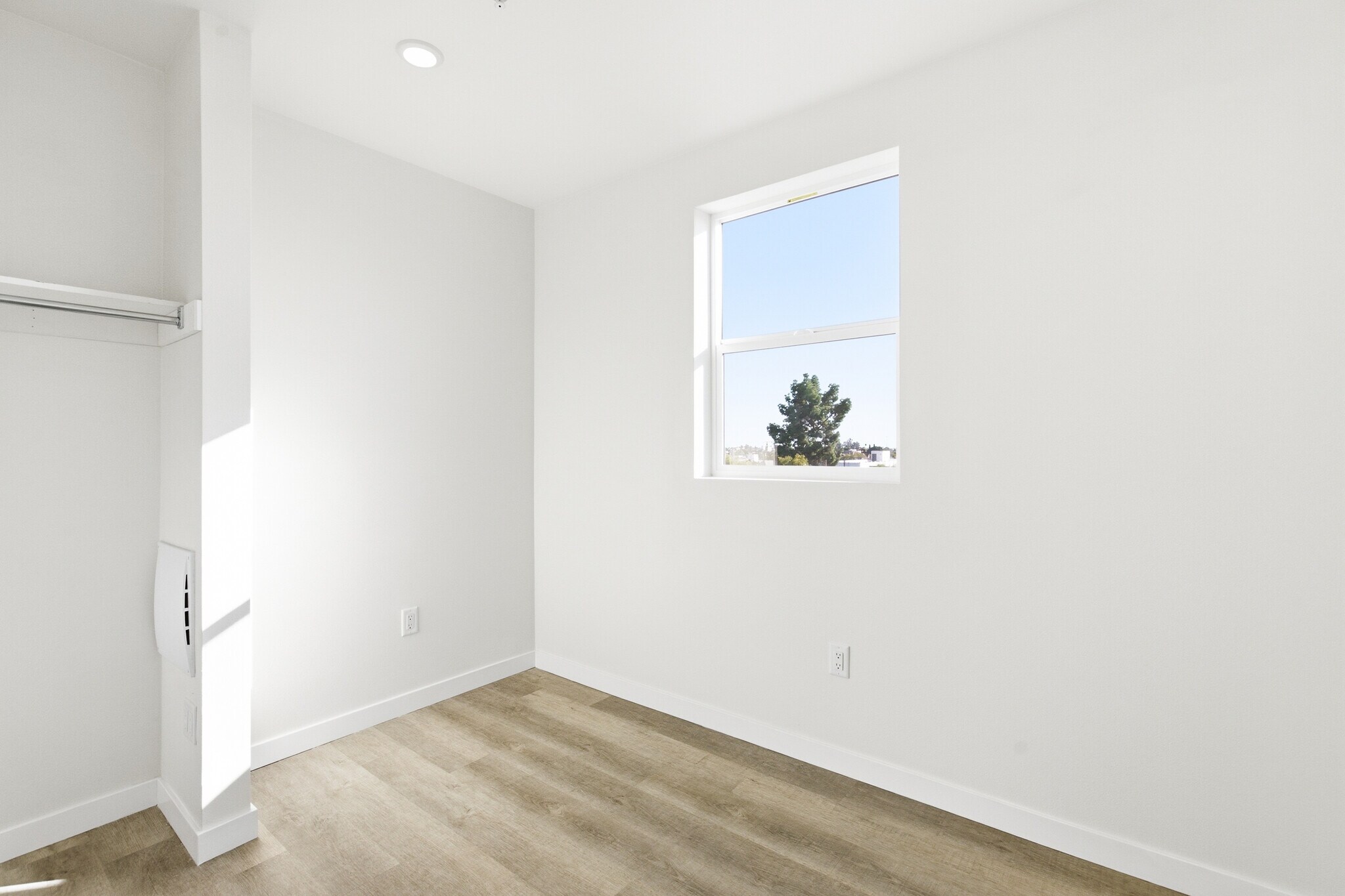 Building Photo - 228 N Soto St