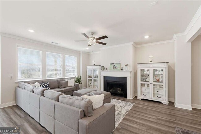 Building Photo - 3939 Alderstone Dr