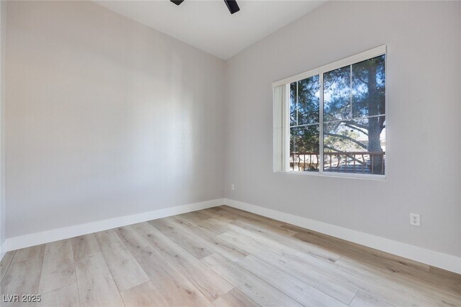 Building Photo - 1008 Domnus Ln