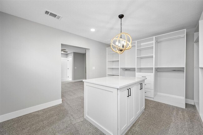 Building Photo - 1029 Bal Harbour Dr