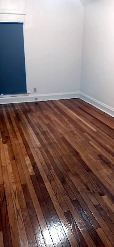 Building Photo - 606 Dodge St