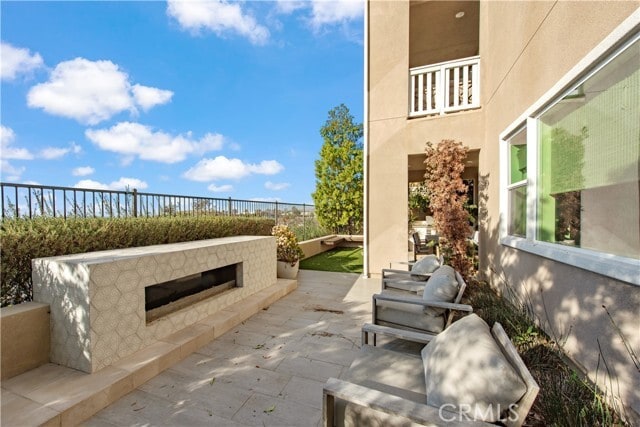 Building Photo - 551 Serrano Summit Dr