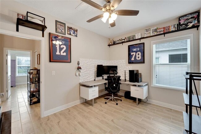 Building Photo - 3518 77 Ct E