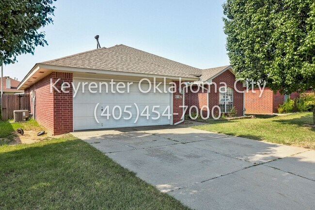 Building Photo - 6016 SE 82nd Pl