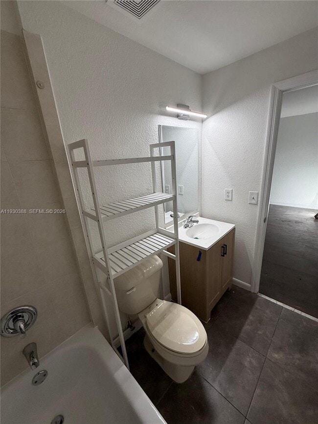 Building Photo - 2216 NW 135th Terrace