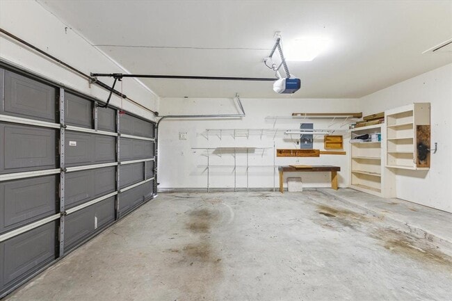 Building Photo - 1339 Parkway Ct