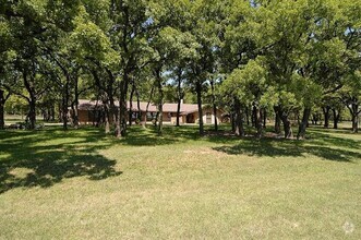 Building Photo - 419 FM 407