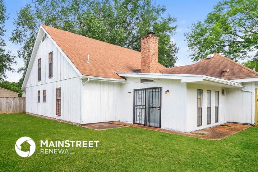 Building Photo - 6608 Imperial Oak Dr