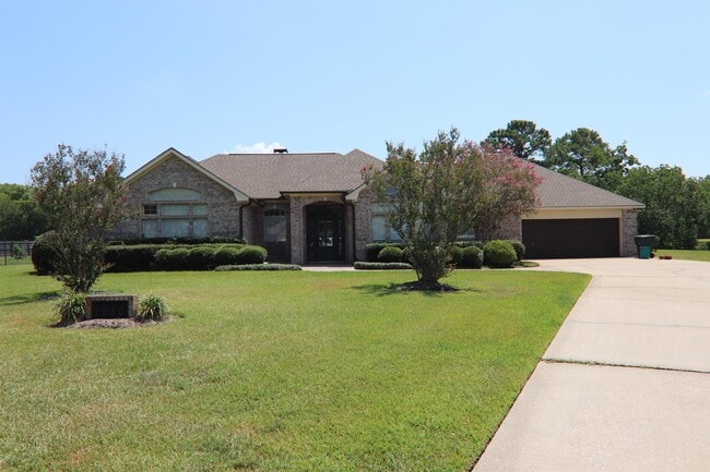 Primary Photo - 7950 Riviera Ct