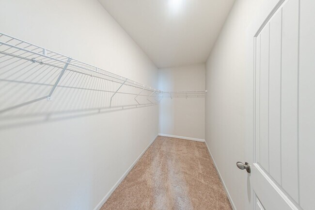 Building Photo - 108 Bryon Ln
