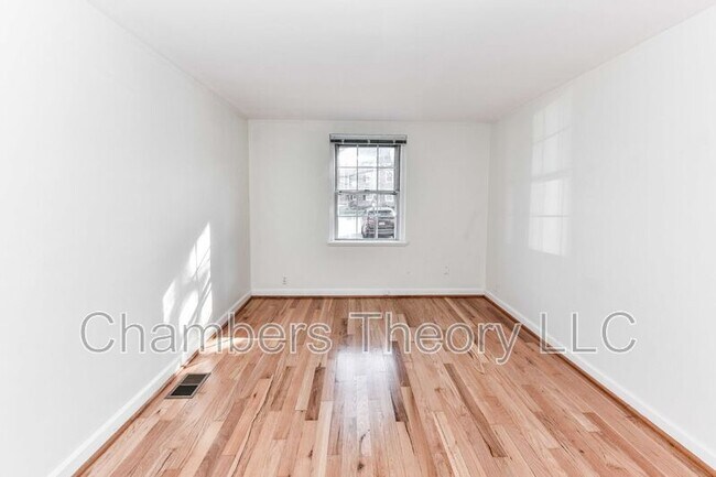 Building Photo - 4518 36th St S