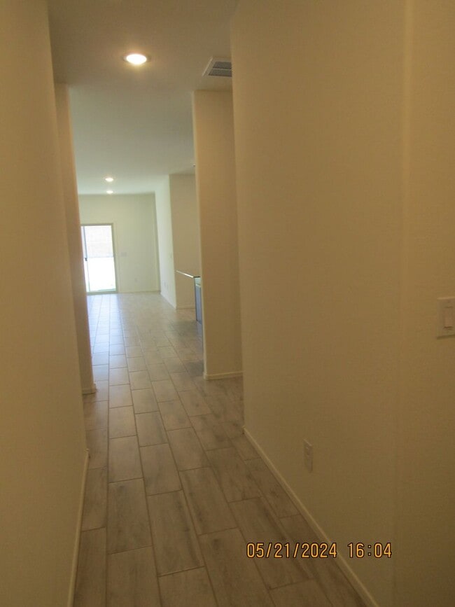 Building Photo - Single Story 4 bedroom home in Villago Community