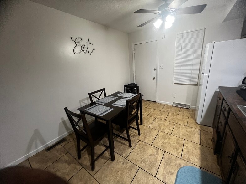 Building Photo - 1400 Shiloh Dr