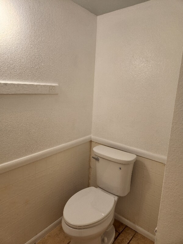 Building Photo - 3033 W Irma Ln