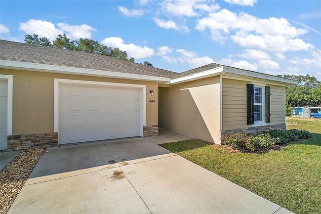 Building Photo - 444 Fahnstock St