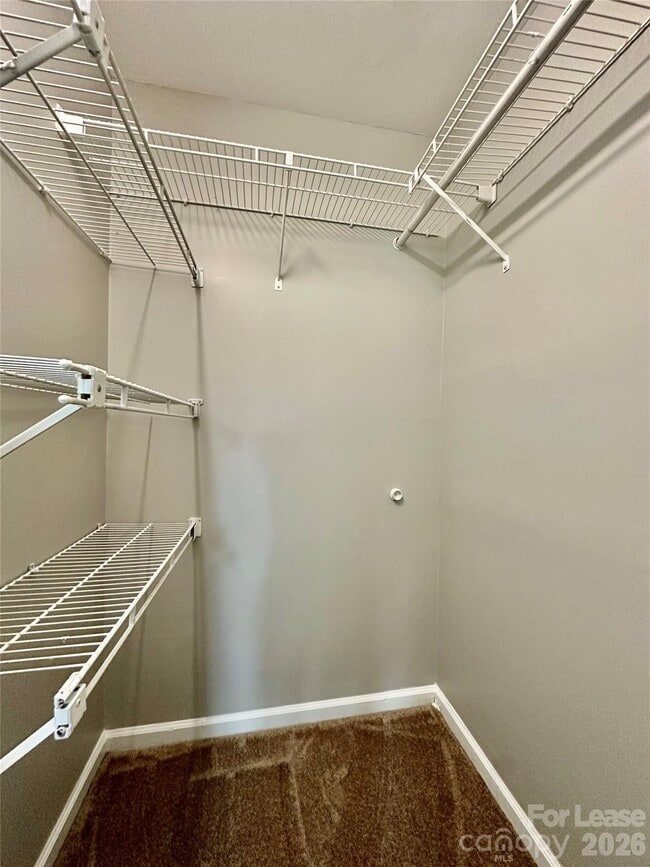 Building Photo - 10240 Rose Meadow Ln