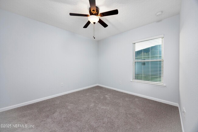 Building Photo - 76690 Timbercreek Blvd