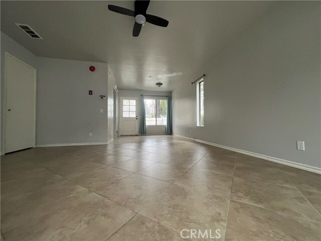 Building Photo - 36 Birchwood Ln