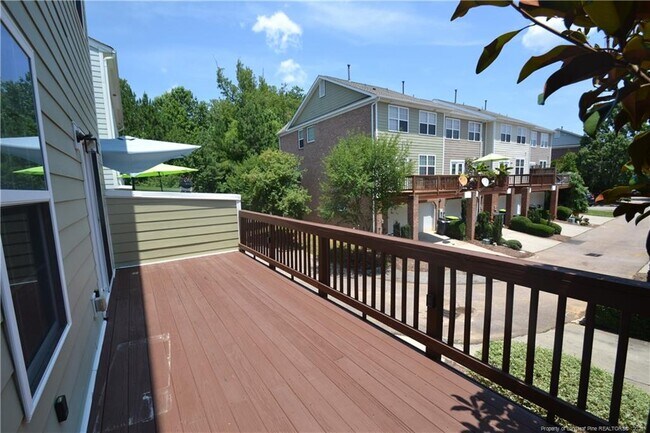 Building Photo - 506 N Tunstall Ave