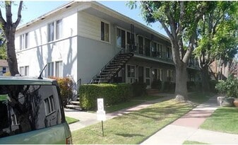 Building Photo - 11653 Blix St