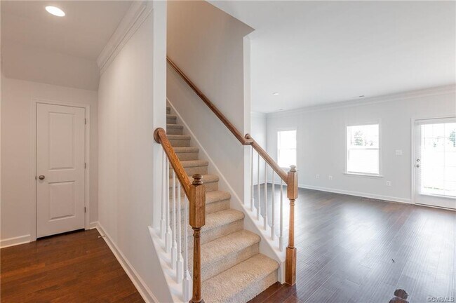 Building Photo - 4844 Wild Horse Ln