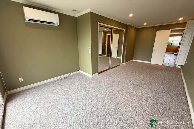 Building Photo - Spacious 1-Bedroom Lower-Level Apartment with Private Patio