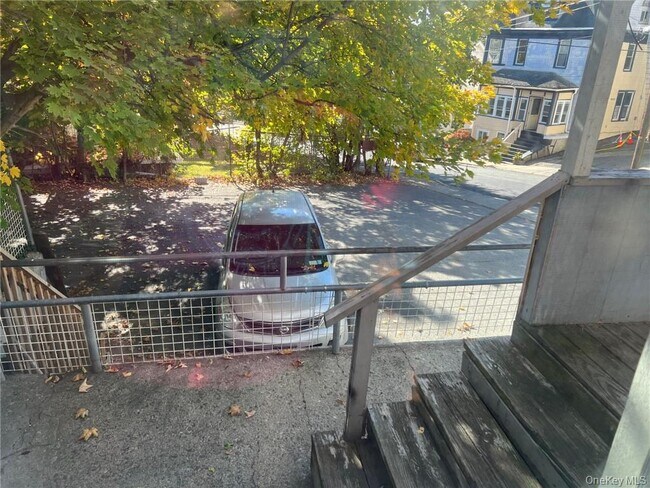 Building Photo - 42 E Main St