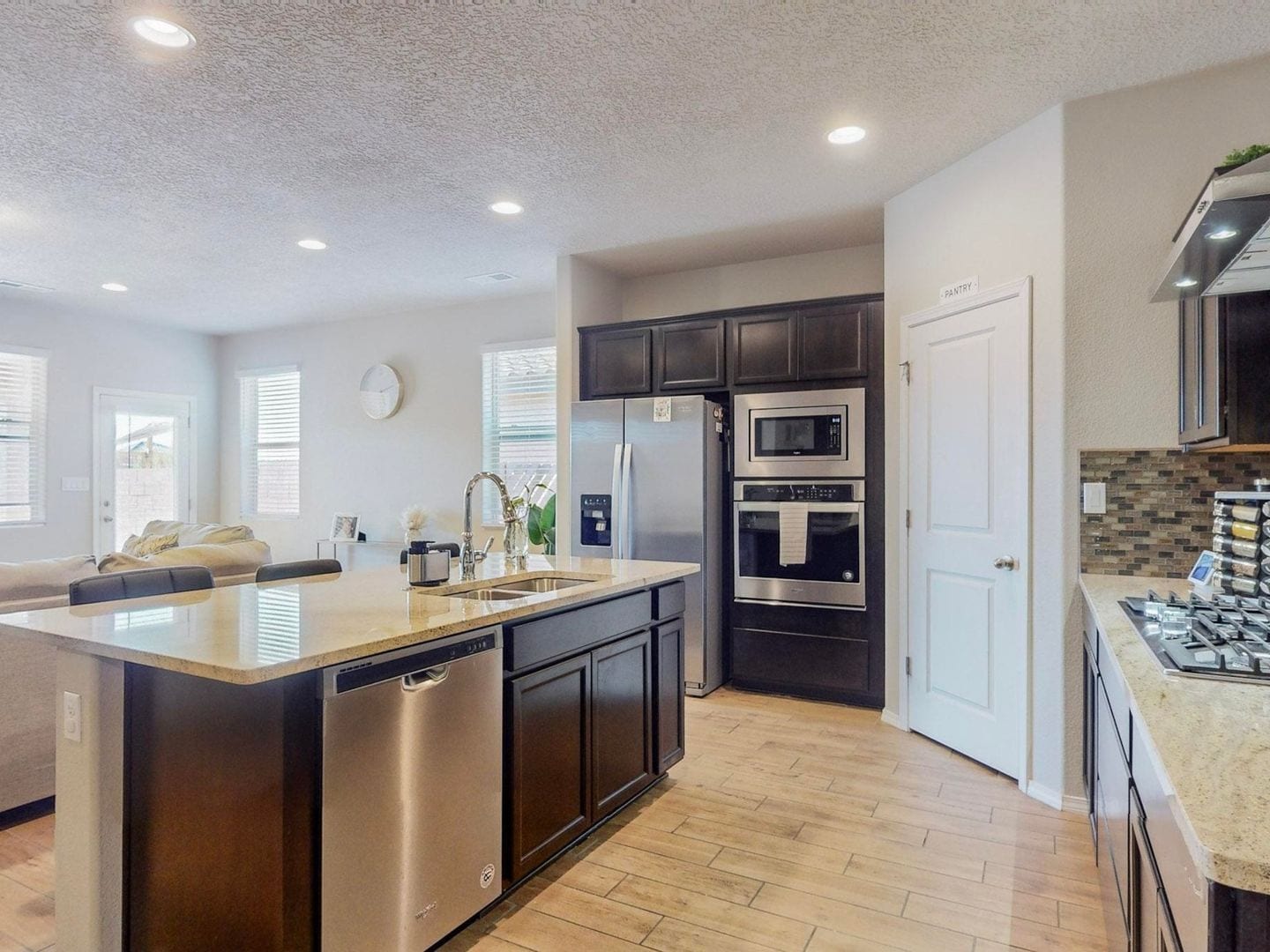 Building Photo - 2023 Silver Dollar St SE