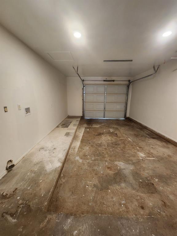 Building Photo - 6905 Argonne Forest Cove