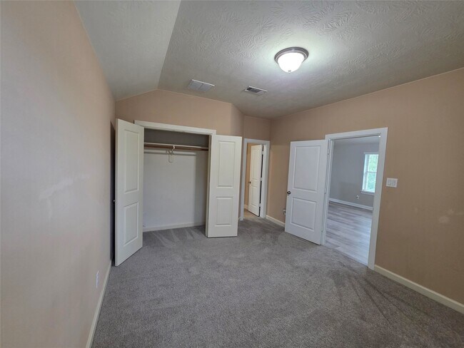 Building Photo - 19415 Bronte Springs Court