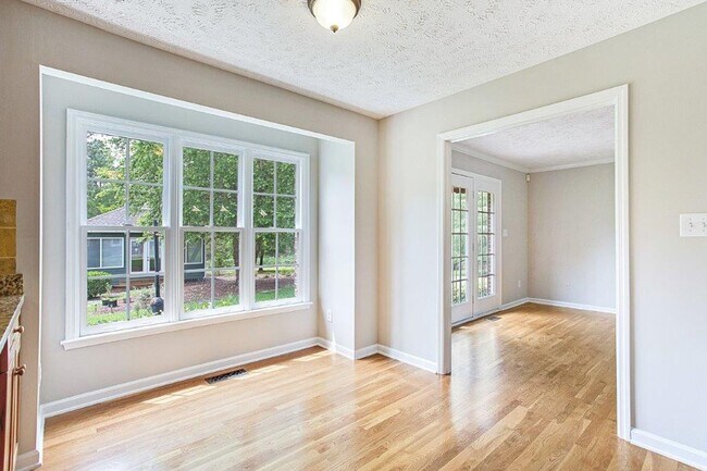 Building Photo - Coming Soon- 3 Bedroom and 2 Bath Home (Pe...