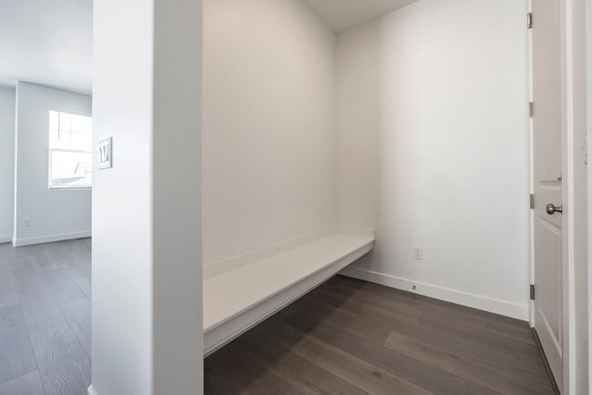 Building Photo - 2526 N 3670 W