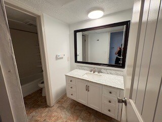 Building Photo - 1807 E Lindsey St