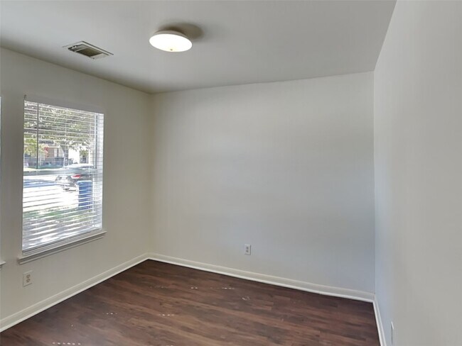 Building Photo - 3555 Red Meadows Dr