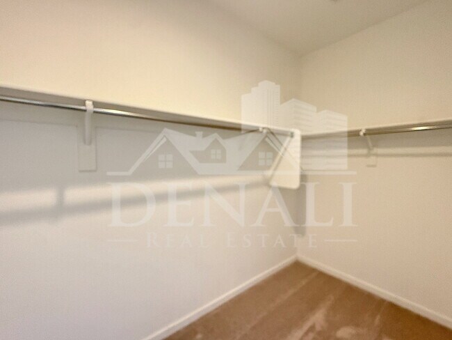 Building Photo - 4373 W Allen St