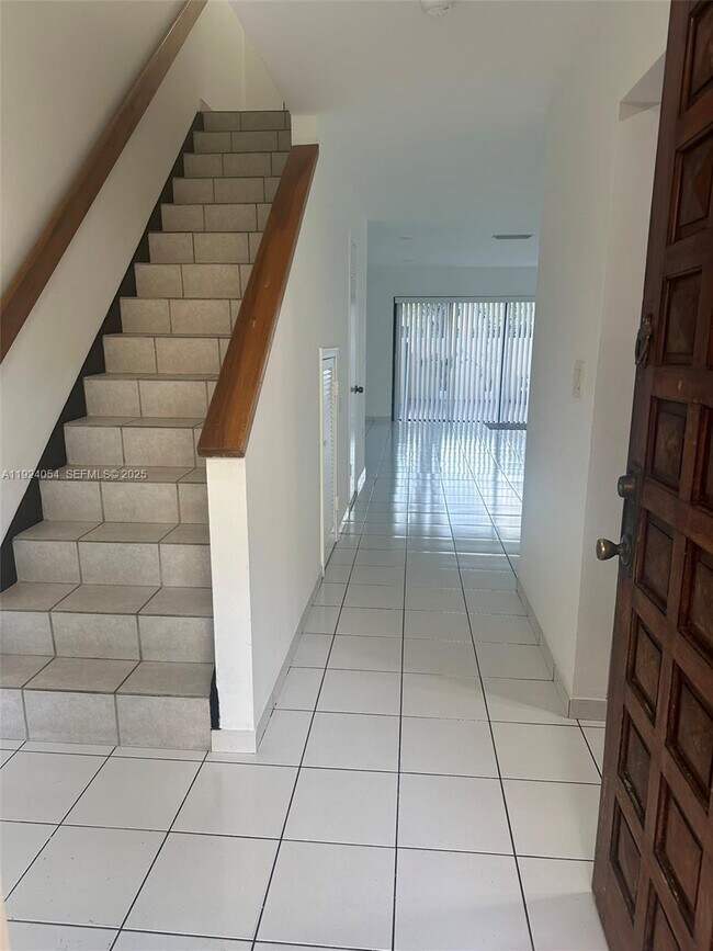 Building Photo - 6346 SW 136th Ct