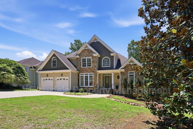 Building Photo - 223 Kinvara Ct