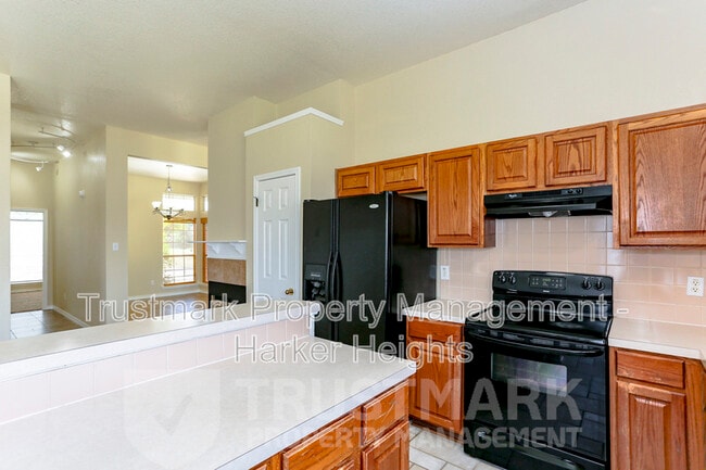 Building Photo - 505 Chickasaw Dr