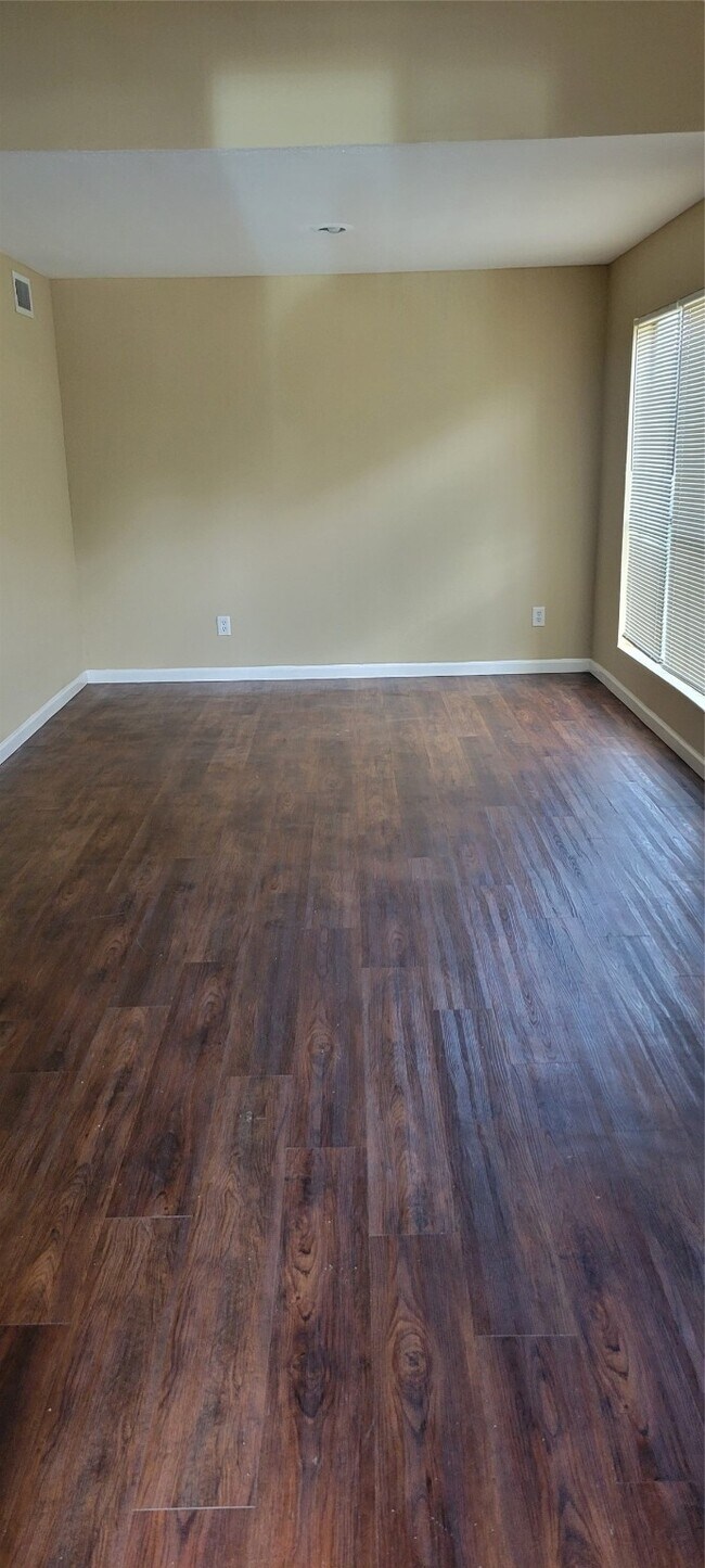 Building Photo - 7200 W T C Jester Blvd