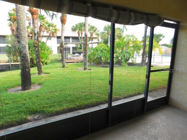 Building Photo - 375 3 Lakes Ln