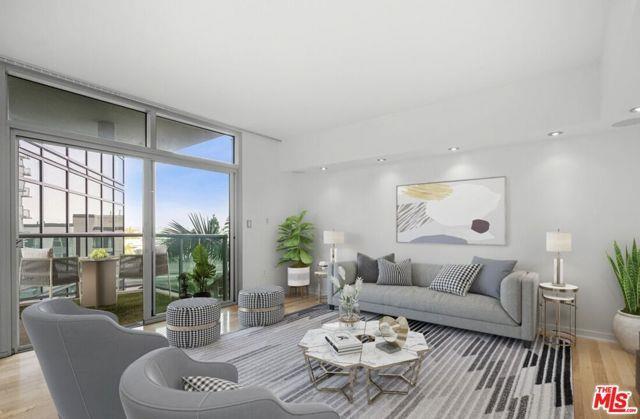 Building Photo - 13700 Marina Pointe Dr