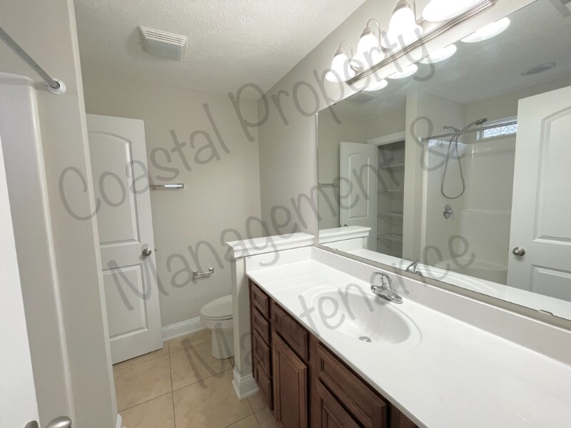 Building Photo - 879 Summer Mist Dr