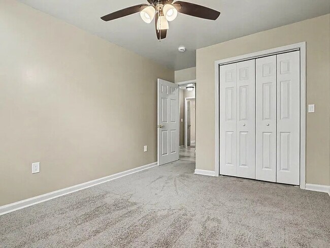 Building Photo - Lease OR Lease to Own