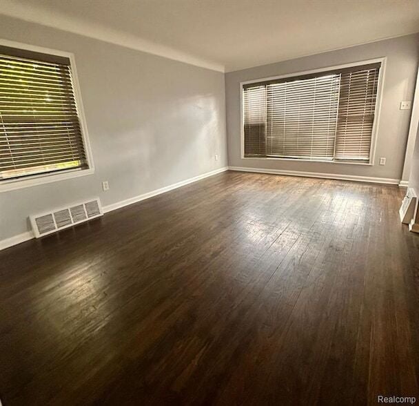 Building Photo - 505 Gardendale St